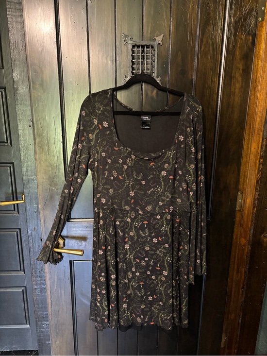 Thorn & Fable Dresses & Skirts - Mushroom flower dress sheer w long bell sleeves hot topic plus size 2
